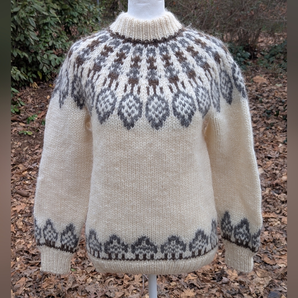 Vintage HILDA LTD Icelandic Wool Sweater Hand Knit Lopapeysa Nordic Yoke S/M